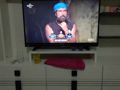 Survivor a veda eden isim belli oldu.survivora kim veda etti.Salı akşamı BERKAN MI NİSA MI BARİŞ MI