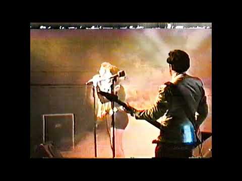 Ella es - Los Rodríguez
