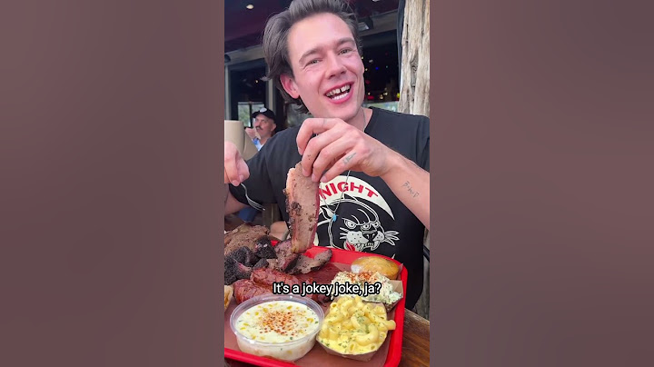 German Tries Texas BBQ