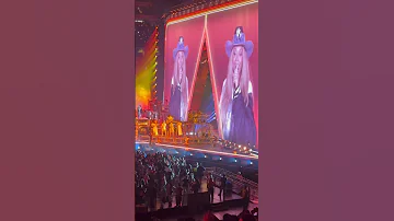 Beyoncé Irreplaceable Live Clip MetLife Stadium Night 5 Cowboy Carter Tour 25 