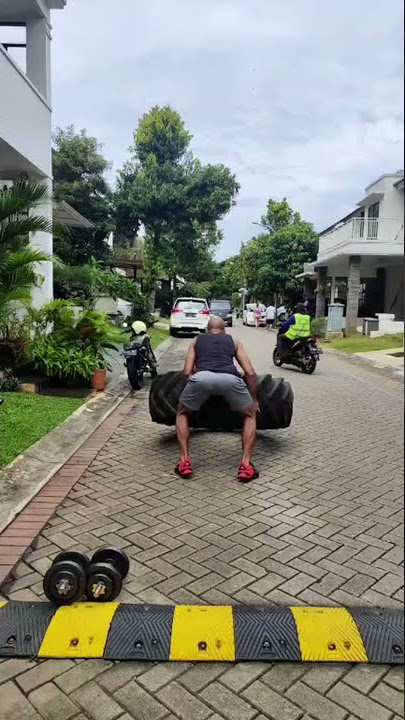 Workout wih Marcell | Tire Flip #shorts