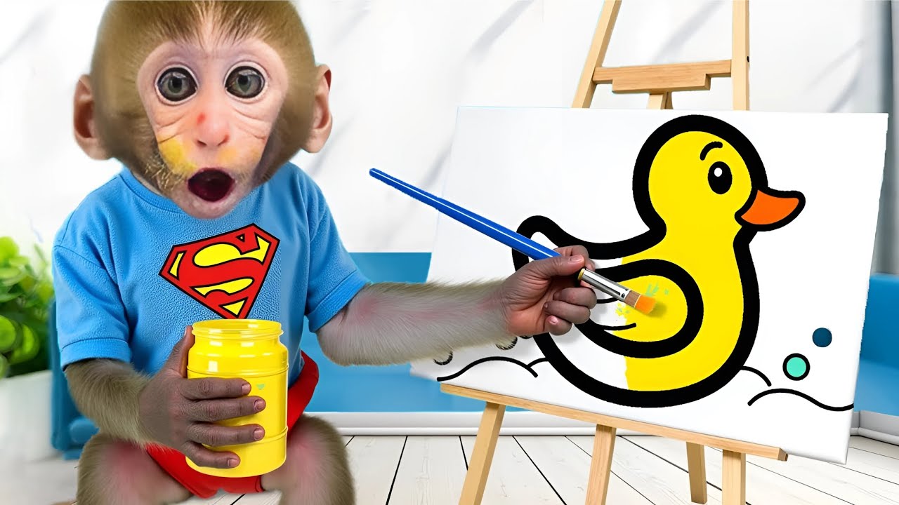 Adorable Monkey Baby Bon Bon Meets Ducklings on the School Bus