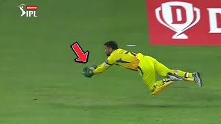 Top 10 Acrobatic Catches in Cricket History ||