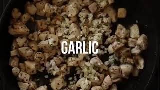 Creamy Chicken, Garlic & Cheese With Broccoli & Spinach | Food World