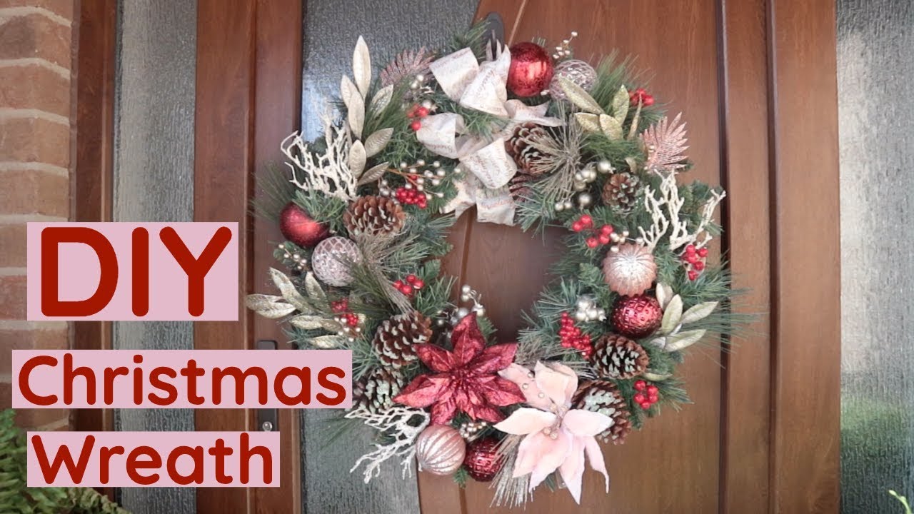 Diy Christmas Wreath/ How To Decorate A Christmas Wreath - Youtube