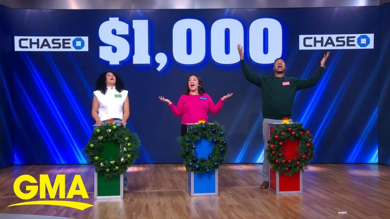 Players compete in ‘Score and Get More: Holiday Edition' game