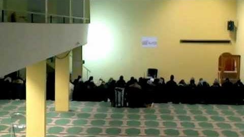 تلاوة حجازية للشيخ قالون آخر لقمان