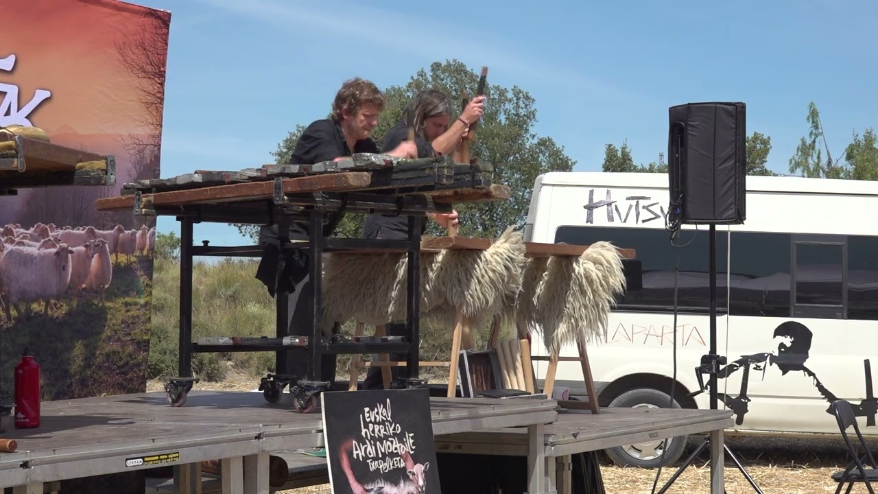 ARDI MOZKETA EGUNA 2025 ERROMANTZATUA I HUTSUN TXALAPARTA