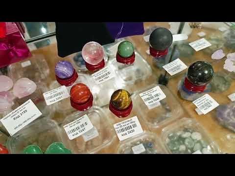 В гостях у магазина "Камни мира", запись эфира - YouTube