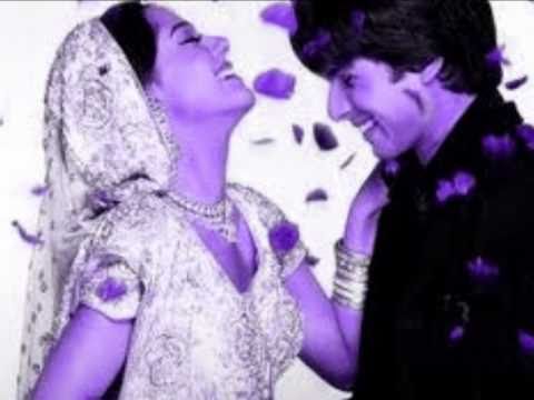 Chand Ko Bana Ke Tere Mathey Ki Bindia ღ ღ