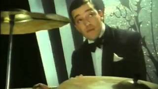 Video thumbnail of "Jeeves and Wooster - The Foxtrot Riot !"