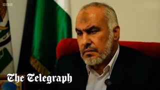 Moment Hamas spokesperson ends BBC interview abruptly after being challenged Resimi