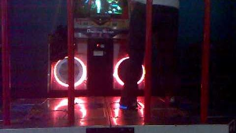 Dance stage Fusion - PARANOIA SURVIVOR Fail on Expert LOL