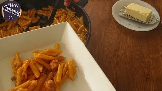 MACARRONES CON SALCHICHAS - LOS MACARRONES DE BLASA (Más o menos)