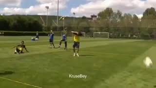 Max Kruse - Uykular Haram Oldu