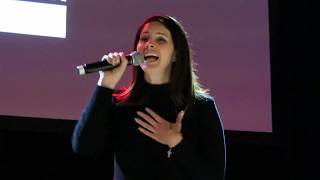 Lana Del Rey - Hey Baby Blue (Live at Ally Coalition Talent Show, NYC - 12-5-18) Resimi