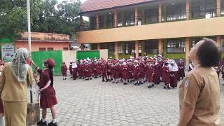 upcara bendera senin 1109202 SDN Beriwit-4