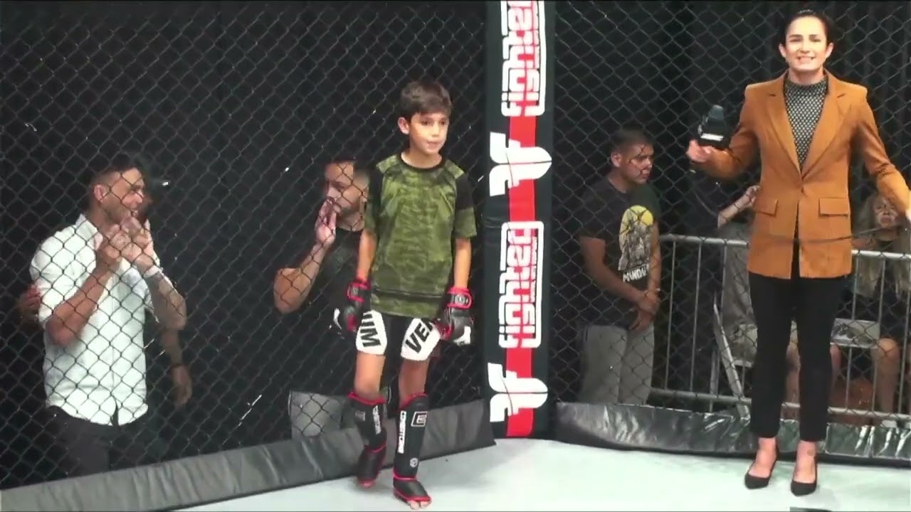 UWC NB 3 Pelea 5 Kain Nando vs Henry Briones (Artes Marciales Mixtas)