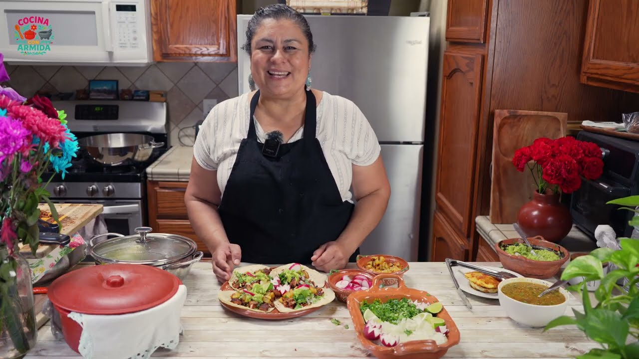 TACOS DE CARNE ADOBADA