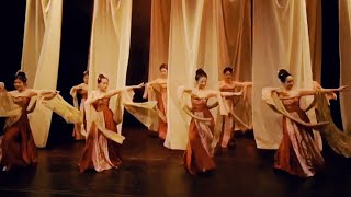 Hanfu Classical Dance Mei Ren Guan