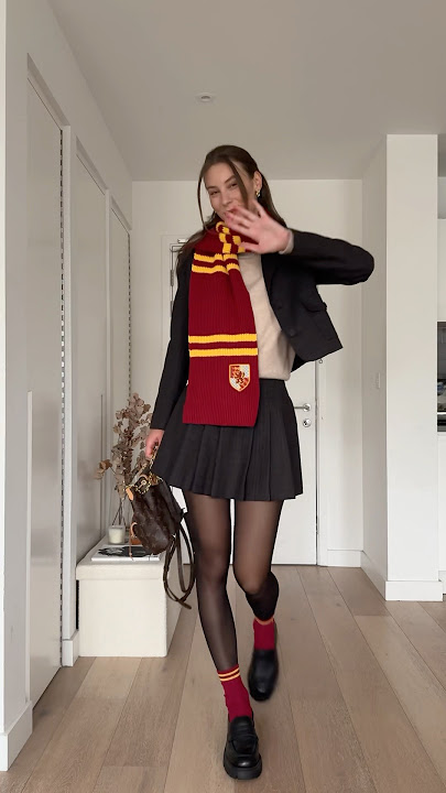 Harry Potter inspired outfit 🪄 / preppy style 📚👩‍🎓 #harrypotter #outfit #style #inspired
