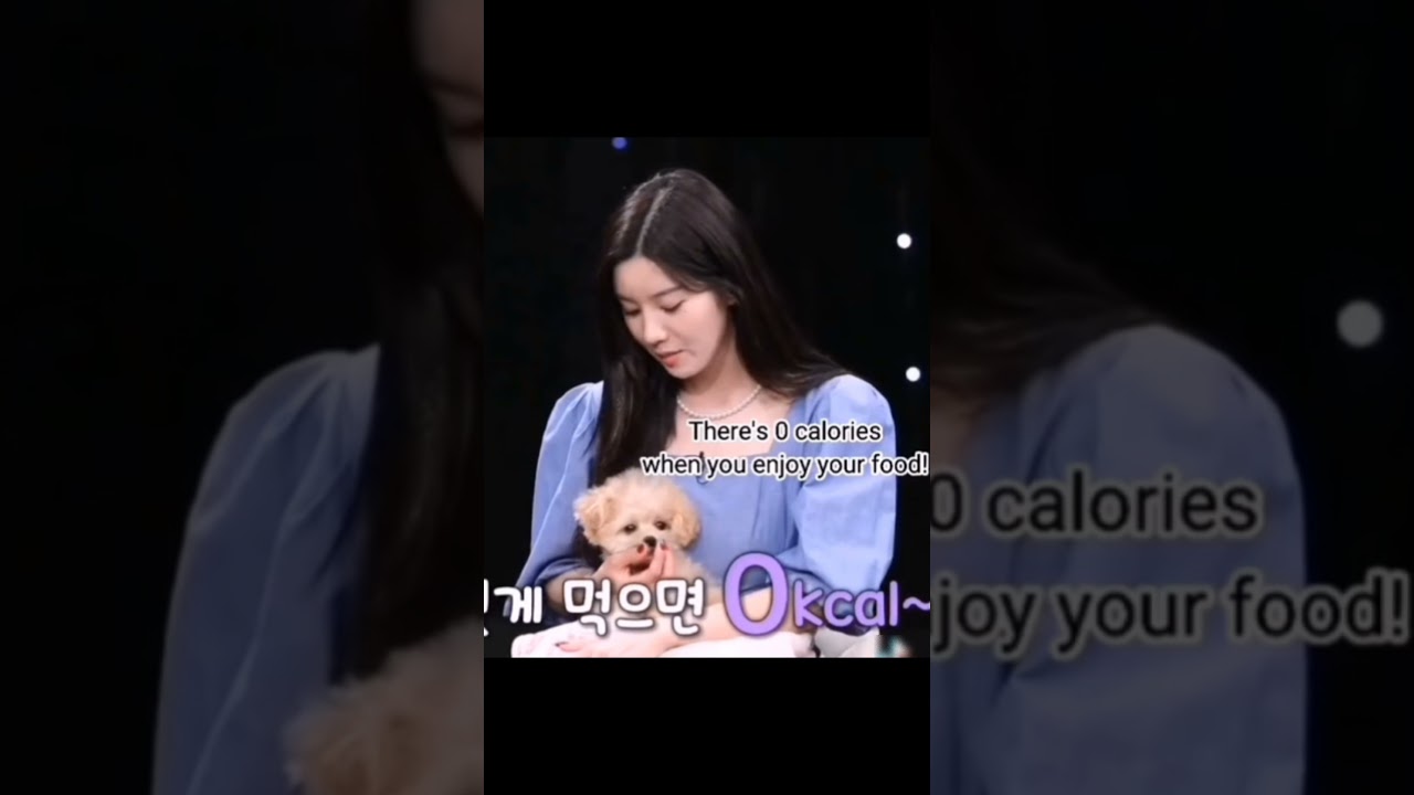 just Eunbi fooling her puppy 🤭🤭😂