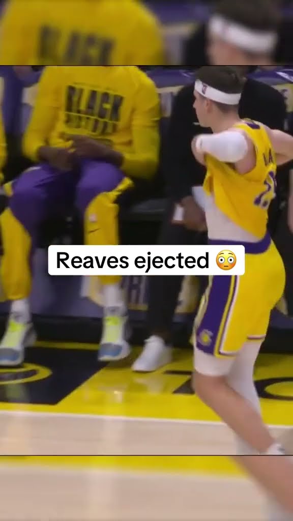 Austin Reaves was ejected after arguing a no-call