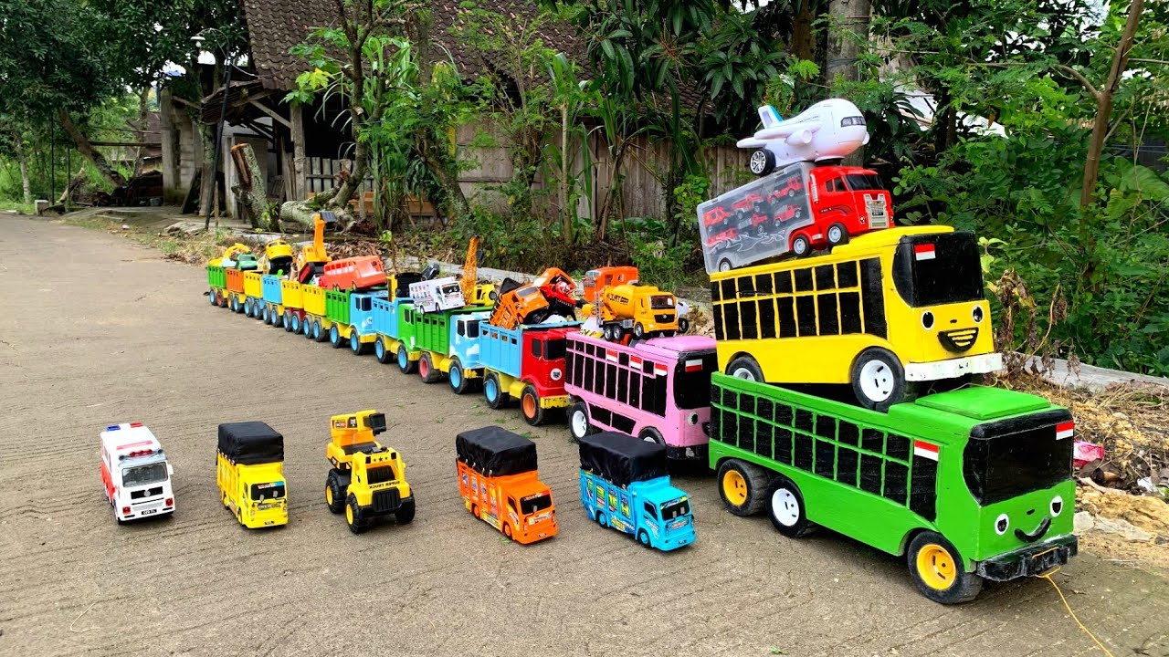 WADIDAW !! Mobil Truk Tronton Panjang Bongkar Mainan Mobil Mobilan Truk Molen, Loader, Excavator