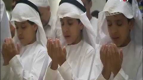 ادريس ابكر تراويح 1 رمضان 1438 من سورة النحل الجزء الثاني