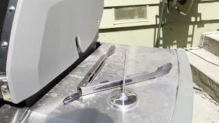 Do Sides on Weber Genesis II Fold Down?