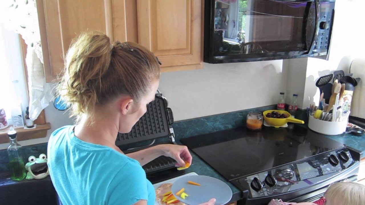 Super Easy & Delicious Meal: Pepper Stuffed Chicken Breast fitland