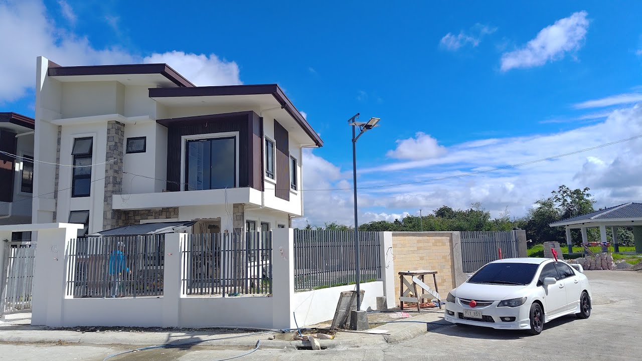 227SQM HOUSE AND LOT TAGAYTAY 7.5M DOWN 6.8M JANUARY PROMO CORNER LOT VERY COLD WEATHER