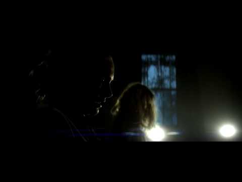 Annihilation 2018 bear screaming "help me" scene