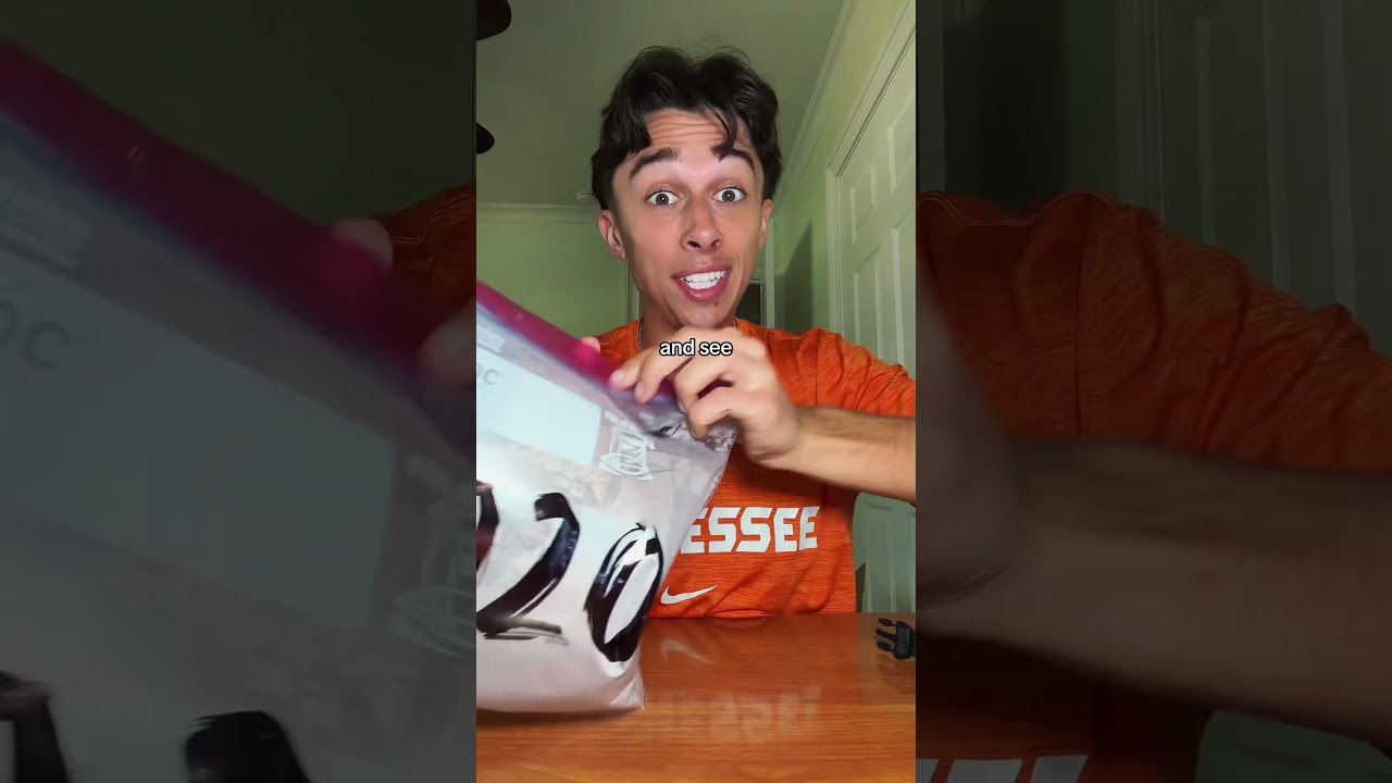 I Tried a Bag of Air from 2020.. 💨 #relatablestories #comedy #funnymemes