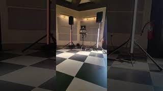 DJing a Great Night at Da Francesco's Ristorante & Bar DJing a Great Night at Da Francesco's Ristorante & Bar