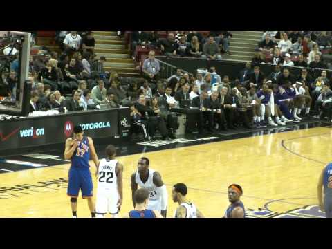 [NYE 2011] Knicks at Kings - Jeremy Lin gets PT Part 2!