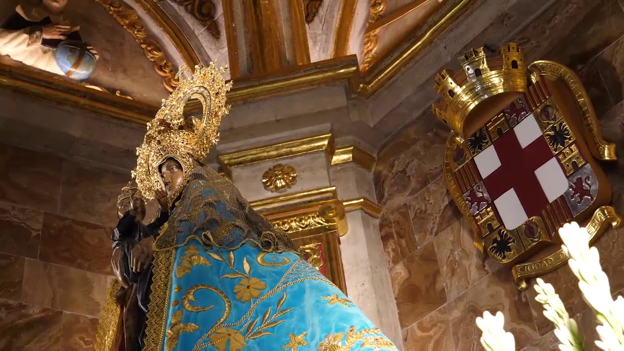 Visita a la Patrona de Almería La Virgen del Mar - YouTube