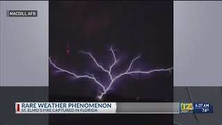 St. Elmo's fire captured in Florida
