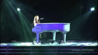 Miley Cyrus - When I Look At You - Live in Portland, OR (Wonder World Tour 2009)