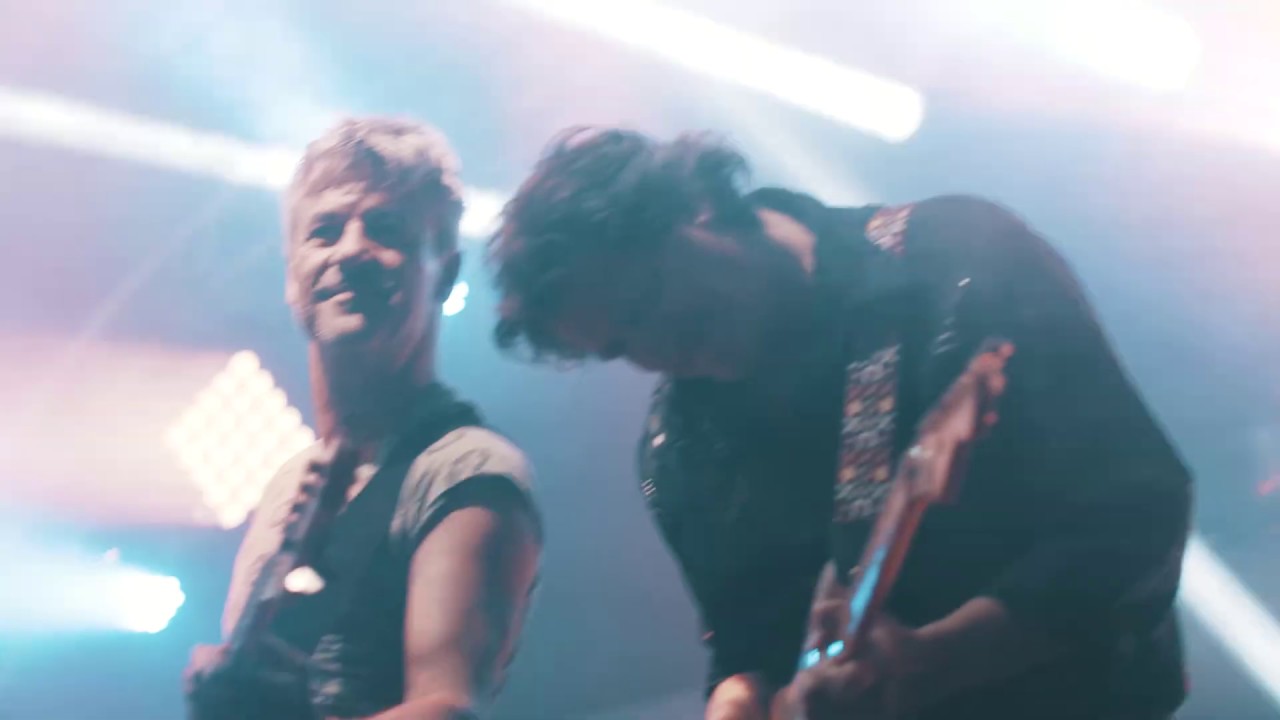 Van Kessel live || Talk Talk - Living in Another World