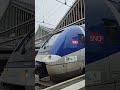départ d'un AGC Rémi voie A2 sur le trajet Tours ➡️ Bléré-La Croix + appel de phare et un coucou ☺️