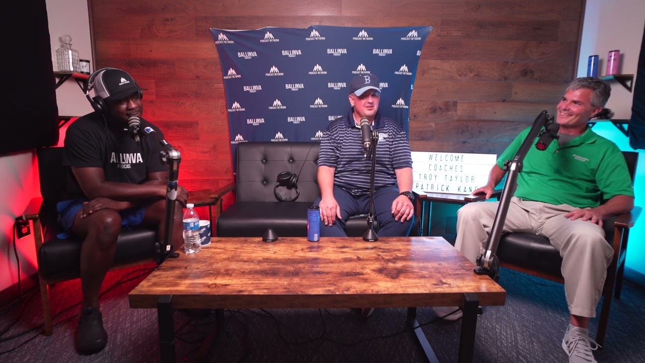 Troy Taylor + Patrick Kane shoutout Virginia 🏈 Legends