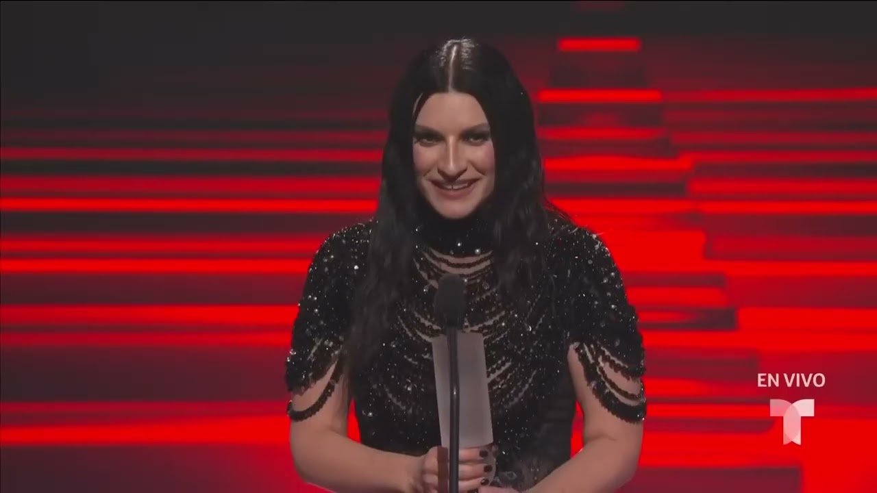 Ícono Laura Pausini es reconocida con el gran premio  Premios Billboard de la Música Latina 2025