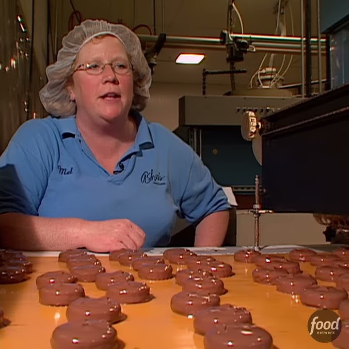 How Chocolate-Covered Oreos Are Made (from Unwrapped) | Unwrapped | Food Network