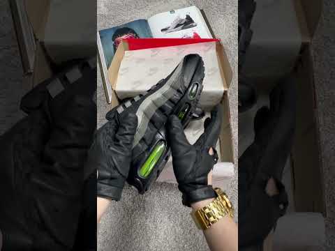 Кроссовки N1k2 M Air Max 95 PRM Black Grey Orange весна/лето/осень A3591, видео 1