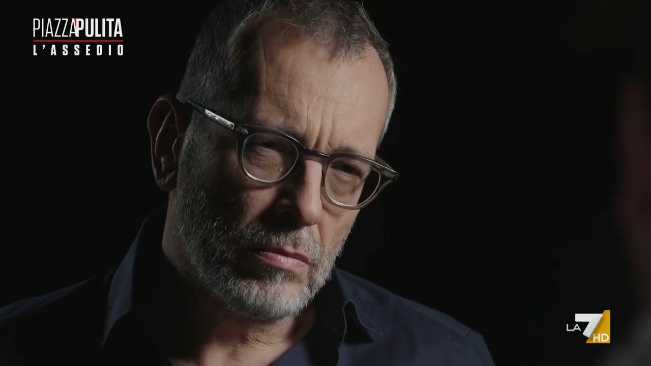 La tragedia di Mariupol nel racconto del fotoreporter Gabriele Micalizzi: 