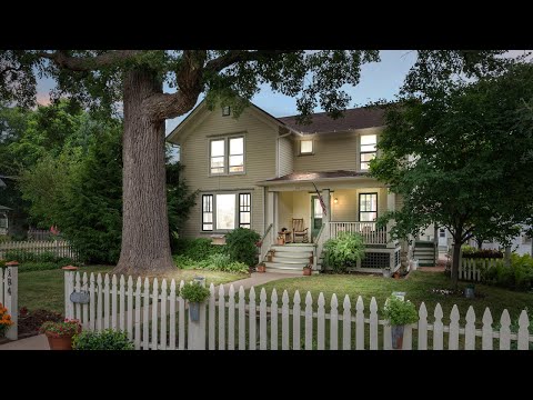 184 N Oak St, Hinckley, IL home video tour