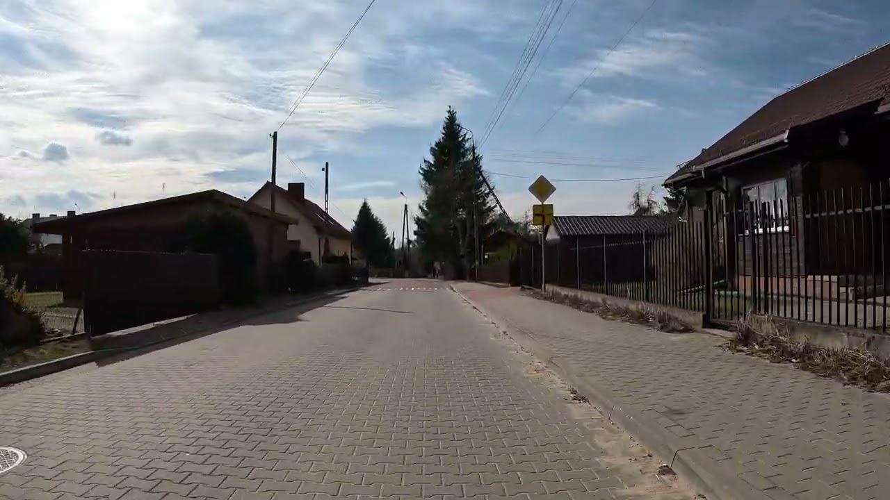 23 marca 2023 Narewka, pięknie położona wieś w Puszczy Białowieskiej.