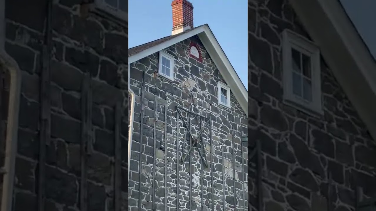 Old house in the neighborhood circa 1789 