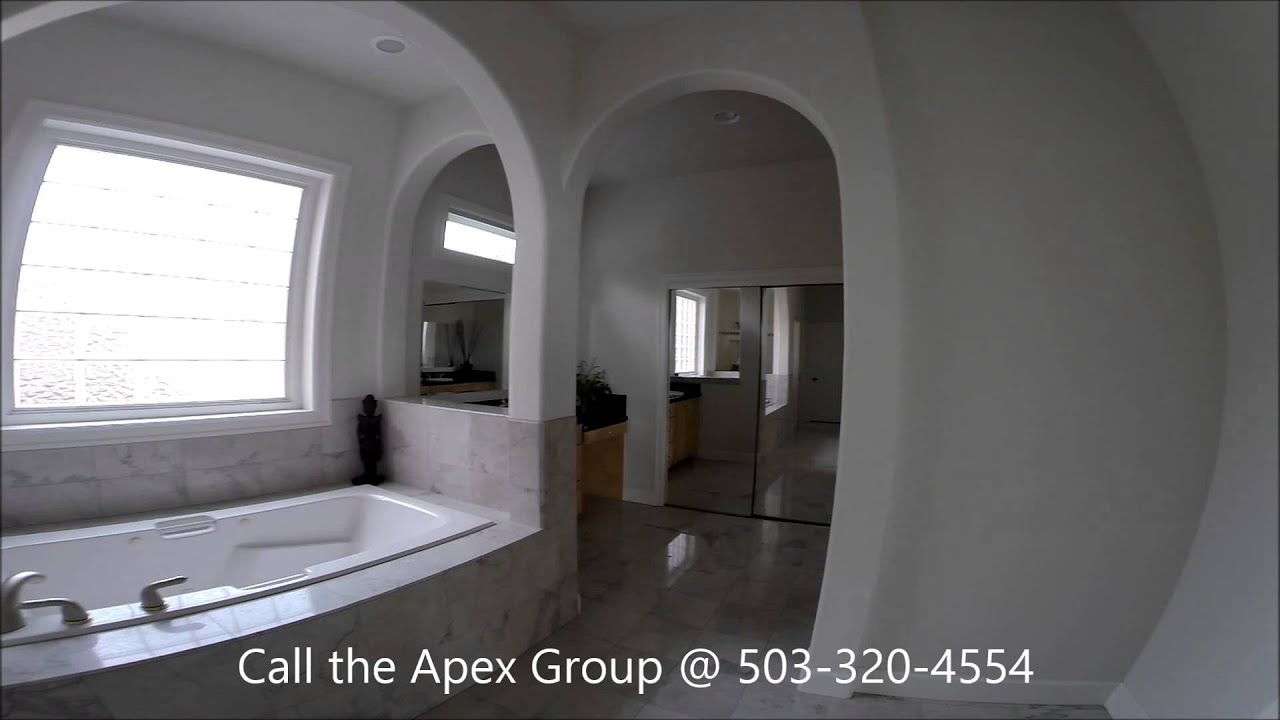 13469 SW 128th Place, Tigard, OR